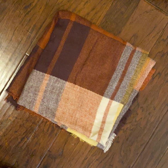 Blanket Scarf NEW